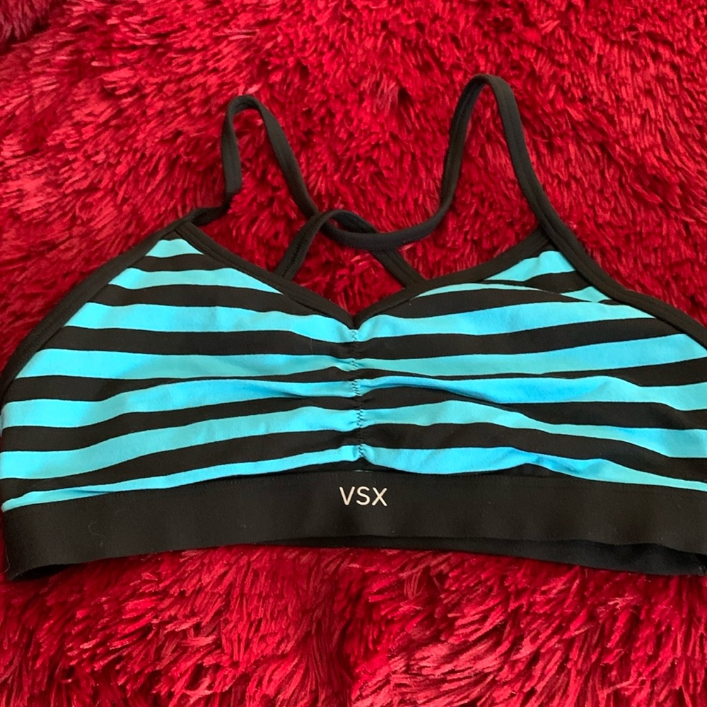 Yoga top Victoria Secret